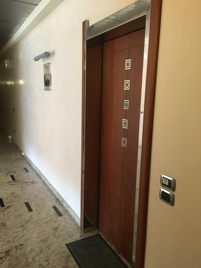 Le Murrine Frontemare Apartment Seaview Sottomarina Exterior foto