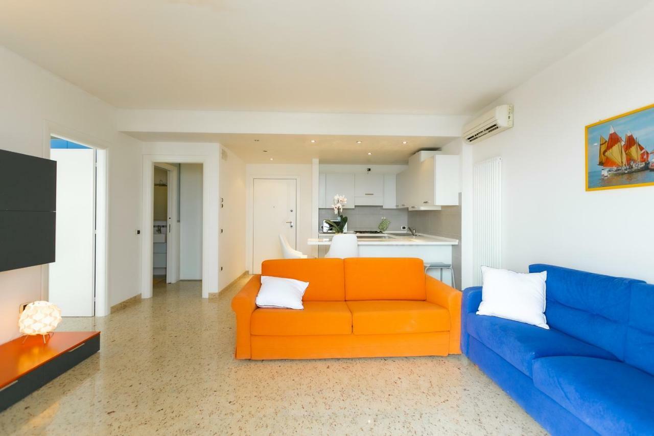 Le Murrine Frontemare Apartment Seaview Sottomarina Exterior foto