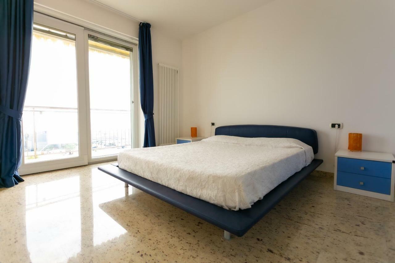 Le Murrine Frontemare Apartment Seaview Sottomarina Exterior foto